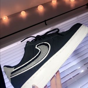 **SOLD**Nike Air Force 1 ❗️RARE❗️